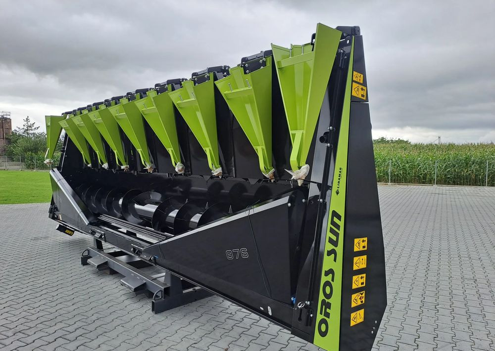 Oros Oros SUN 876 8 rzędowy, Nowe Przystawki do zbioru słonecznika - Sunflower harvester: picture 2 Oros Oros SUN 876 8 rzędowy, Nowe Przystawki do zbioru słonecznika - Sunflower harvester: picture 2