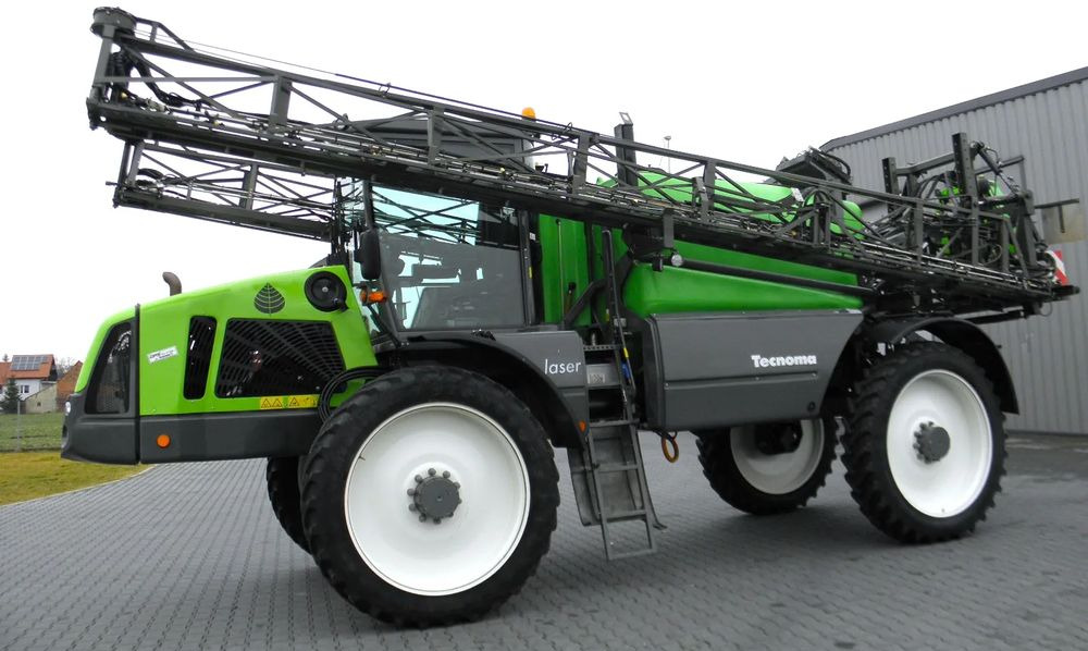 Tecnoma LASER 5240 36 M, 2016 Rok, 5200 litrow, GPS+ wylaczanie automatyczne sekcji, Distance control, Stan Bardzo Dobry - Sprayer: picture 1 Tecnoma LASER 5240 36 M, 2016 Rok, 5200 litrow, GPS+ wylaczanie automatyczne sekcji, Distance control, Stan Bardzo Dobry - Sprayer: picture 1