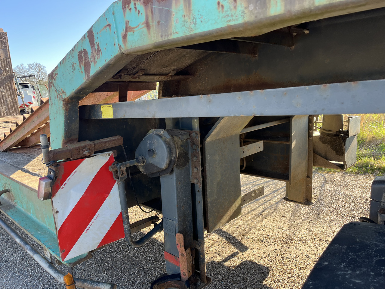 Low loader semi-trailer ACTM S32215 porte engins surbaissé rampes: picture 12