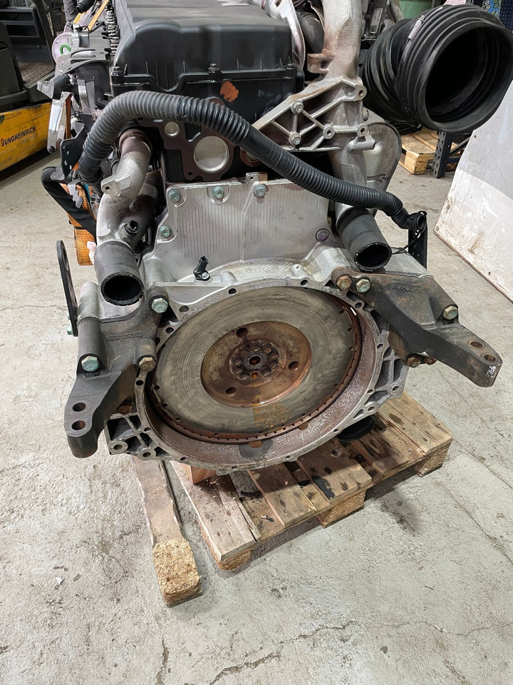 MAN Motor MAN TGX TGS D2676 Euro 6 Lf25 LF 25 - Engine and parts for Truck: picture 2 MAN Motor MAN TGX TGS D2676 Euro 6 Lf25 LF 25 - Engine and parts for Truck: picture 2