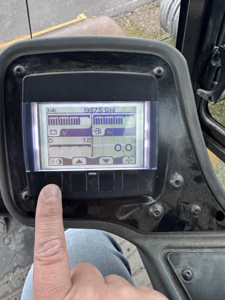 Compactor CATERPILLAR CS 64 B: picture 8 Compactor CATERPILLAR CS 64 B: picture 8