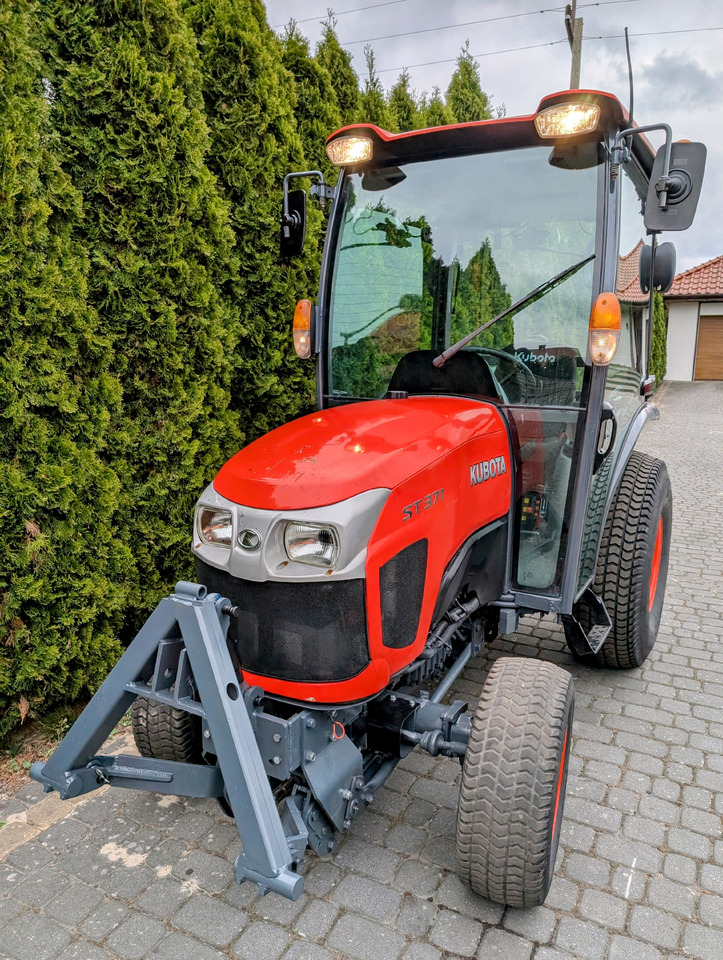 Kubota ST371 - Agricultural machinery: picture 2 Kubota ST371 - Agricultural machinery: picture 2