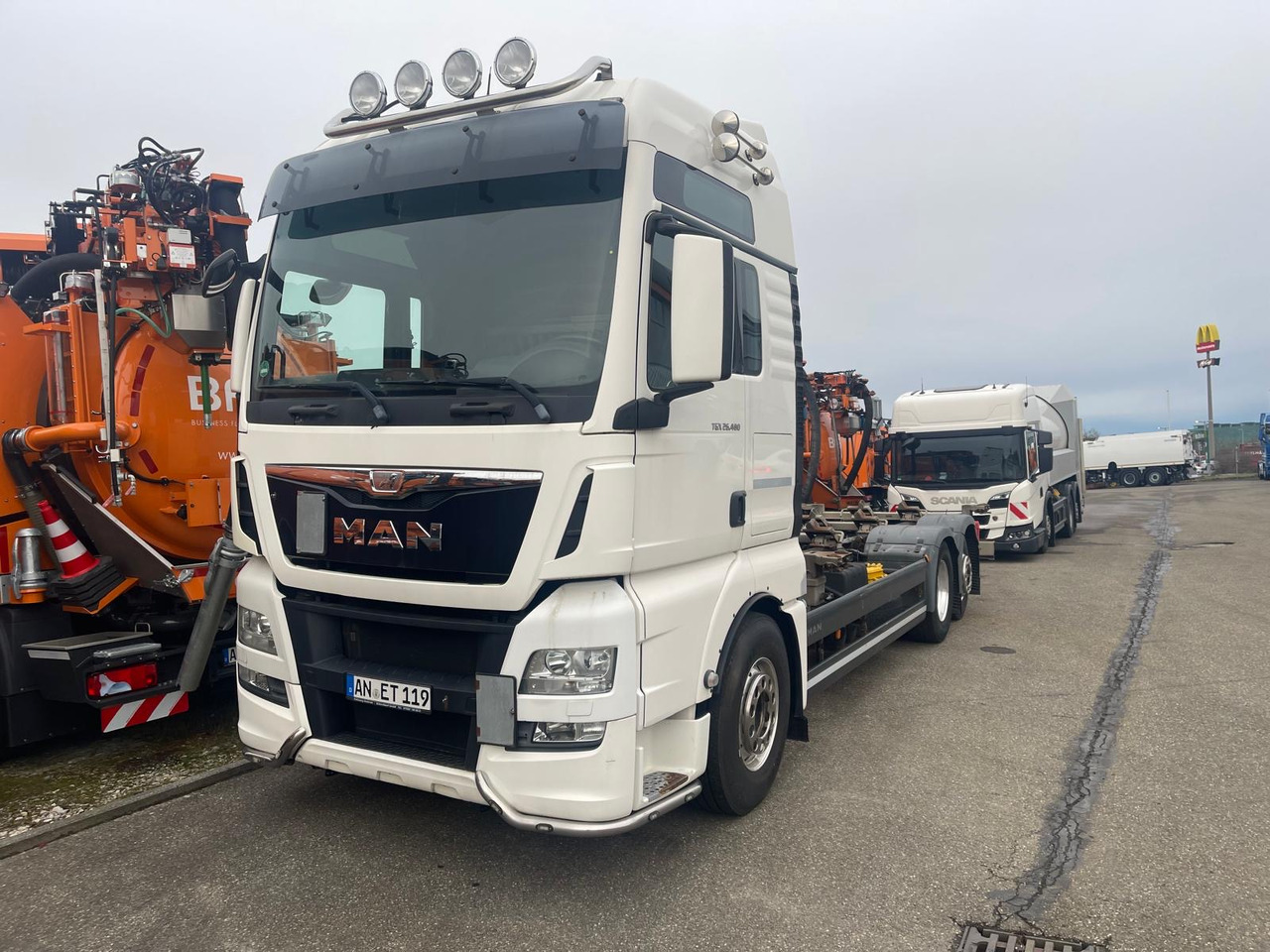 MAN TGX 26.480 6x2 LL EURO6 * Schiebedach * GERMAN TRUCK - Tractor unit: picture 1 MAN TGX 26.480 6x2 LL EURO6 * Schiebedach * GERMAN TRUCK - Tractor unit: picture 1