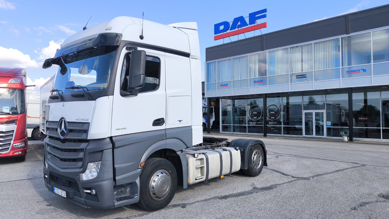 MERCEDES-BENZ Actros 1845 - Tractor unit: picture 1 MERCEDES-BENZ Actros 1845 - Tractor unit: picture 1