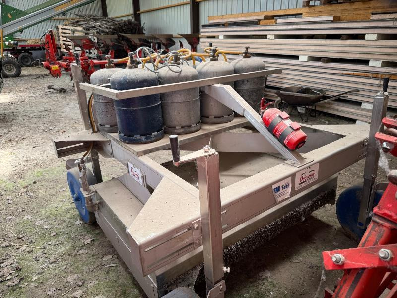 BAILLY 1600 - Garden equipment: picture 4 BAILLY 1600 - Garden equipment: picture 4