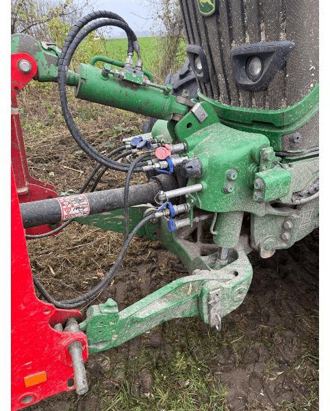 JOHN DEERE 6R195 - Farm tractor: picture 4 JOHN DEERE 6R195 - Farm tractor: picture 4