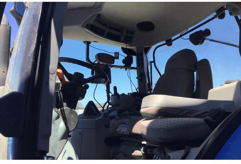 NEW-HOLLAND T7.165 S - Farm tractor: picture 5 NEW-HOLLAND T7.165 S - Farm tractor: picture 5