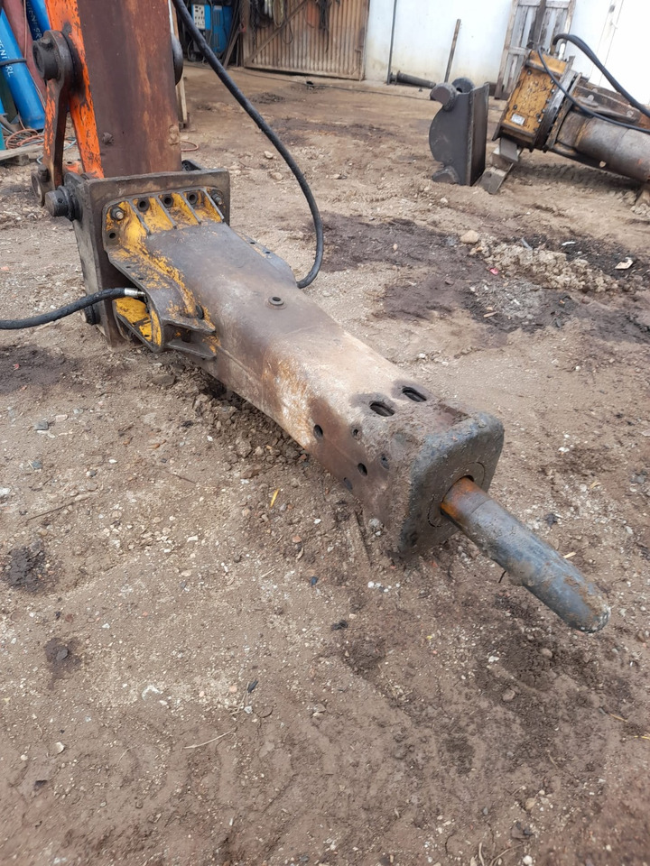 Dainong DM 60 Picon - Hydraulic hammer for Construction machinery: picture 4 Dainong DM 60 Picon - Hydraulic hammer for Construction machinery: picture 4