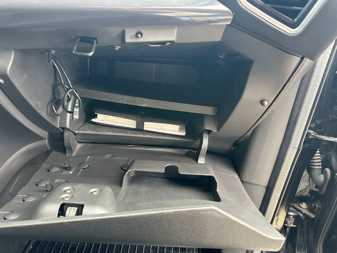 FORD KUGA TITANIUM - SUV: picture 5 FORD KUGA TITANIUM - SUV: picture 5