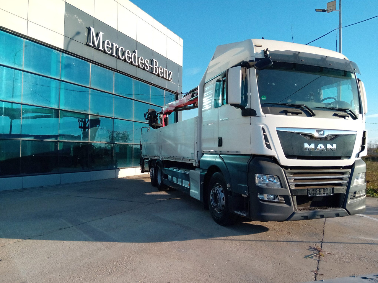 MAN TGX 26.460 6×2, Palfinger Crane PK 18001L - Dropside/ Flatbed truck, Crane truck: picture 1 MAN TGX 26.460 6×2, Palfinger Crane PK 18001L - Dropside/ Flatbed truck, Crane truck: picture 1