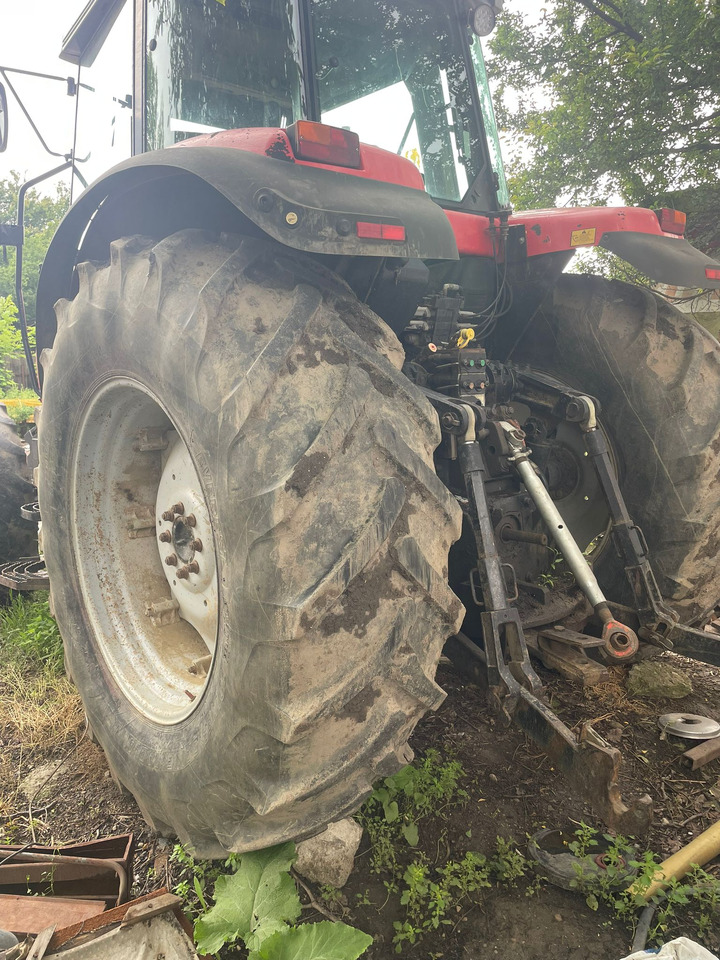 Farm tractor Massey Ferguson 8220 Tractor: picture 6 Farm tractor Massey Ferguson 8220 Tractor: picture 6