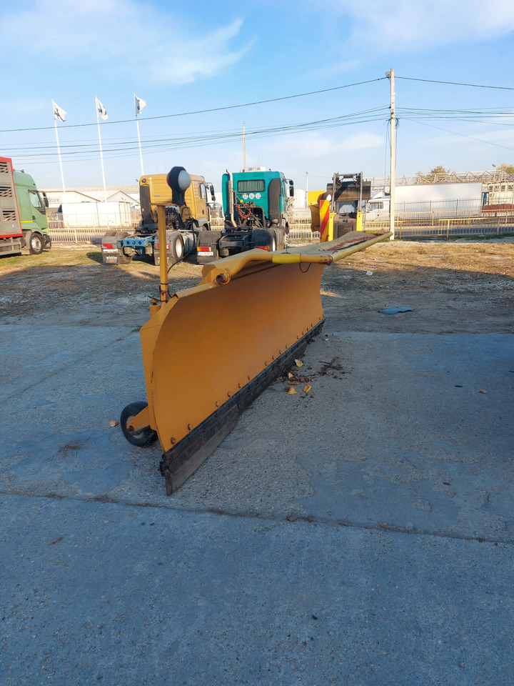 Nido Plow / Snow Blade / – Nido Universal Electrohidraulik – Sn 159 - Snow plough: picture 4 Nido Plow / Snow Blade / – Nido Universal Electrohidraulik – Sn 159 - Snow plough: picture 4