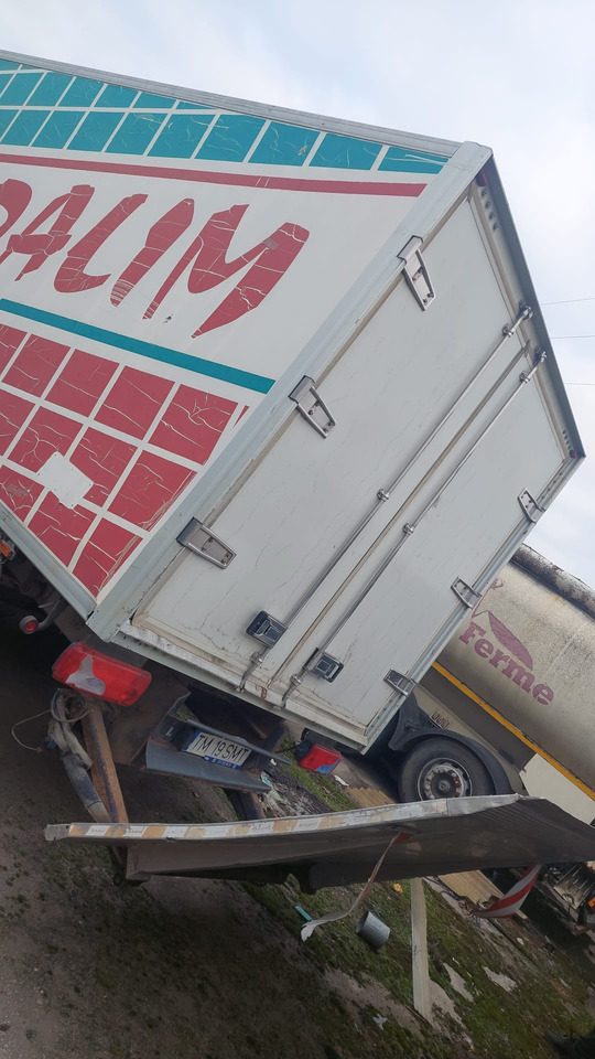 Renault Mascott - Refrigerated delivery van: picture 4 Renault Mascott - Refrigerated delivery van: picture 4