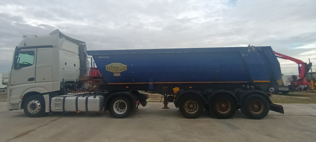 Tractor Head Mercedes-Benz Actros (2013) + Semi-trailer Tipper Meiller – Kipper (2005) - Tractor unit: picture 4 Tractor Head Mercedes-Benz Actros (2013) + Semi-trailer Tipper Meiller – Kipper (2005) - Tractor unit: picture 4