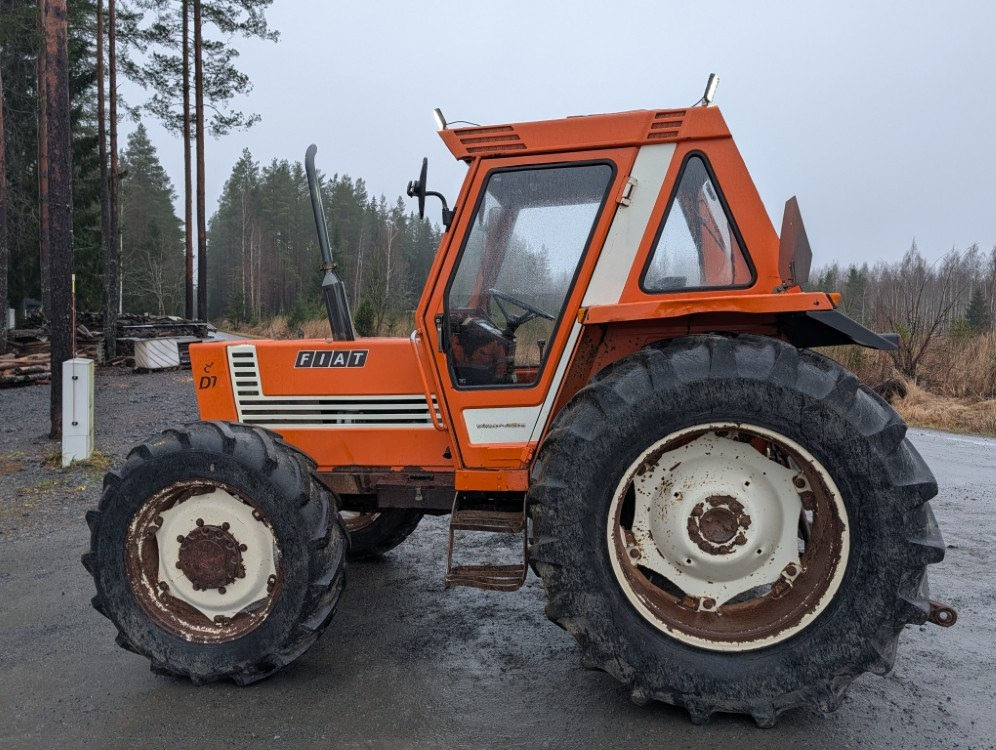 FIAT 780DT 4WD - Farm tractor: picture 2 FIAT 780DT 4WD - Farm tractor: picture 2