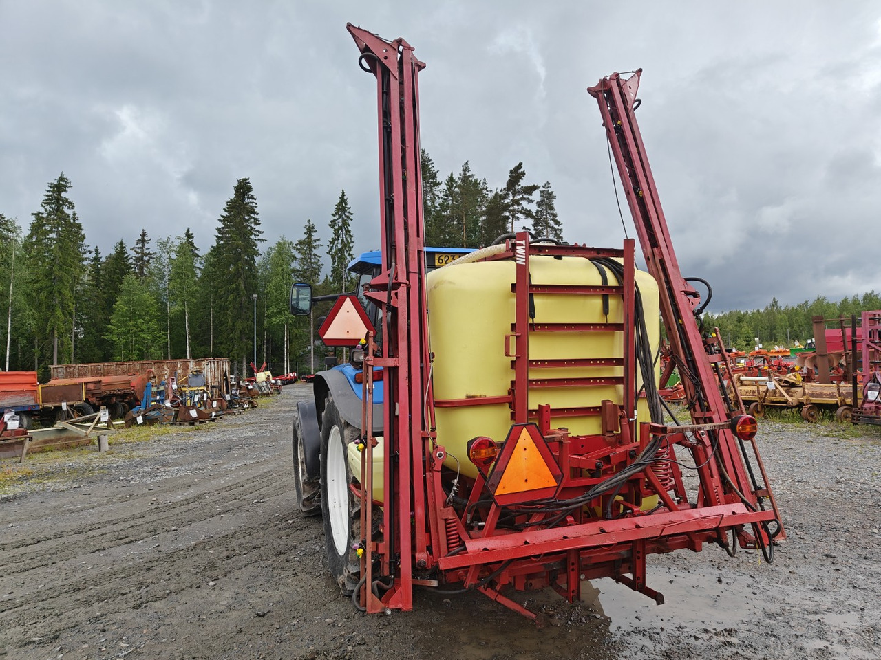HARDI Hardi Master 1200L - 15-18m - Katsastettu - Kasvinsuojeluruisku - Sprayer: picture 2 HARDI Hardi Master 1200L - 15-18m - Katsastettu - Kasvinsuojeluruisku - Sprayer: picture 2