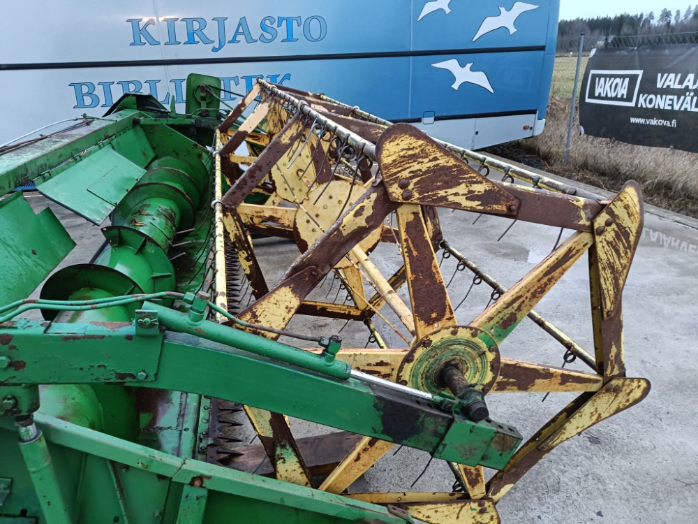 Combine header JOHN DEERE Leikkuupöytä 12 jalkaa / 360cm: picture 10