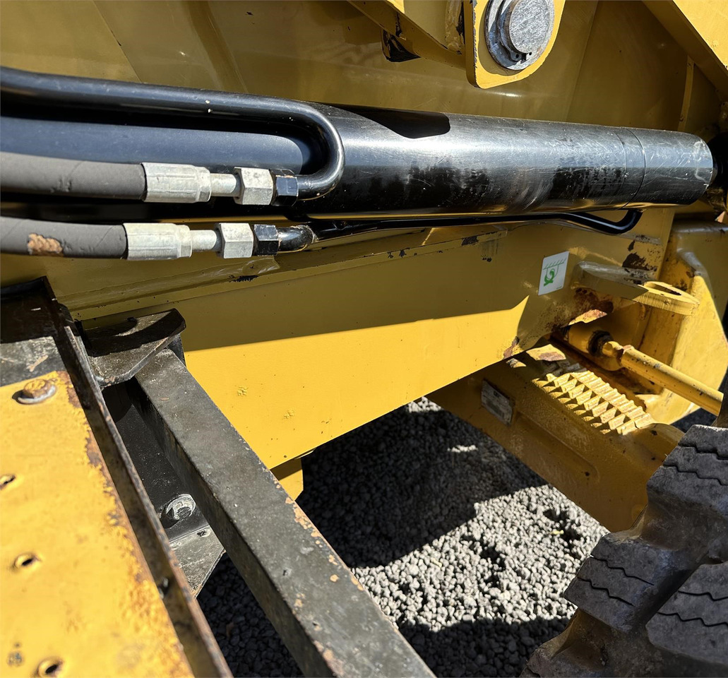 CATERPILLAR 430F IT - Backhoe loader: picture 3 CATERPILLAR 430F IT - Backhoe loader: picture 3