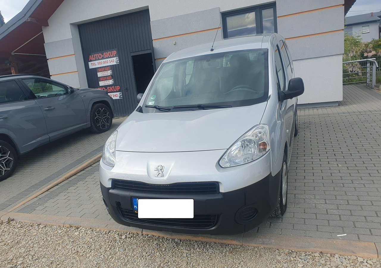 Peugeot Partner long *2 lub 5 osobowy *klima* gruau* - Panel van: picture 3 Peugeot Partner long *2 lub 5 osobowy *klima* gruau* - Panel van: picture 3