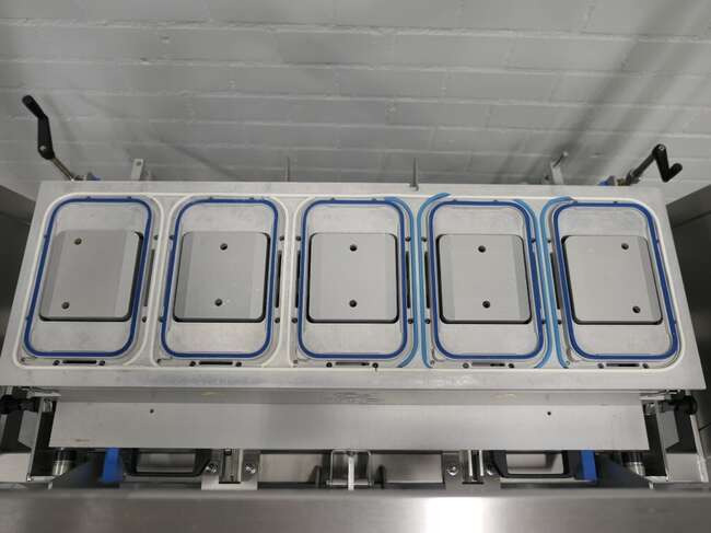 Packaging machinery Mecapack traysealer O² 7000: picture 7 Packaging machinery Mecapack traysealer O² 7000: picture 7