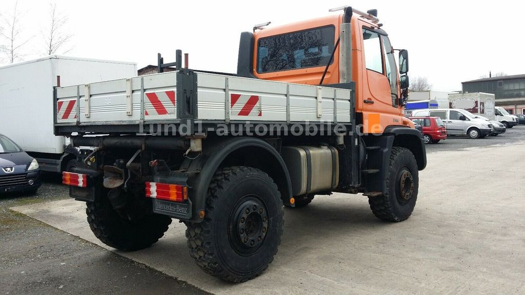 Mercedes-Benz Unimog U 500 Kipper Kommunalhydraulik U 300 400 U 500 Kipper Kommunalhydraulik U 300 400 - Utility/ Special vehicle: picture 4 Mercedes-Benz Unimog U 500 Kipper Kommunalhydraulik U 300 400 U 500 Kipper Kommunalhydraulik U 300 400 - Utility/ Special vehicle: picture 4