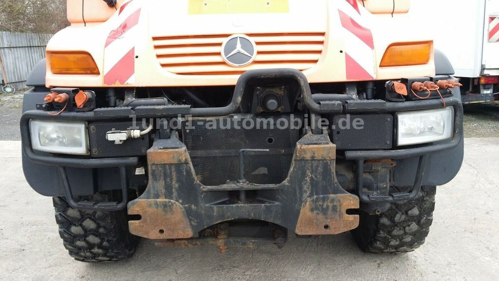 Mercedes-Benz Unimog U 500 Kipper Kommunalhydraulik U 300 400 U 500 Kipper Kommunalhydraulik U 300 400 - Utility/ Special vehicle: picture 5 Mercedes-Benz Unimog U 500 Kipper Kommunalhydraulik U 300 400 U 500 Kipper Kommunalhydraulik U 300 400 - Utility/ Special vehicle: picture 5