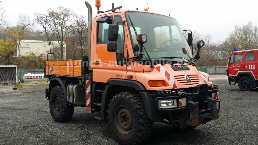 Unimog U 300 Kipper Zugmaschine Kommunalhydraulik U 500 400 U 300 Kipper Zugmaschine Kommunalhydraulik U 500 400 - Utility/ Special vehicle: picture 5 Unimog U 300 Kipper Zugmaschine Kommunalhydraulik U 500 400 U 300 Kipper Zugmaschine Kommunalhydraulik U 500 400 - Utility/ Special vehicle: picture 5