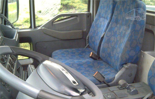 Iveco EUROCARGOeurocargo 160e25 - Dropside/ Flatbed truck, Crane truck: picture 4 Iveco EUROCARGOeurocargo 160e25 - Dropside/ Flatbed truck, Crane truck: picture 4