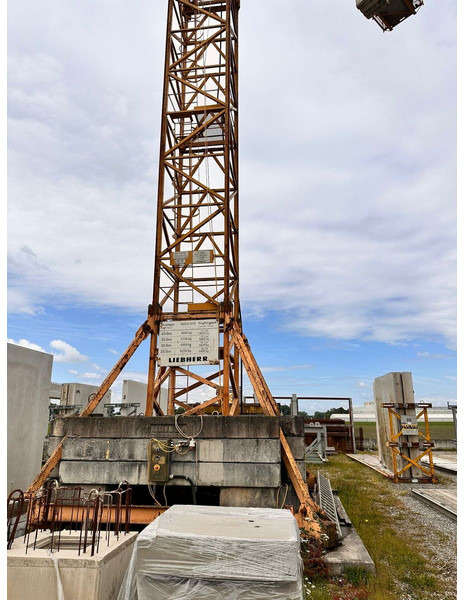 Liebherr 140EC-H10, 1993yom, 40jib, 23,5m huh leasing Liebherr 140EC-H10, 1993yom, 40jib, 23,5m huh: picture 8
