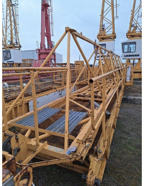 Liebherr 140EC-H6 45m jib leasing Liebherr 140EC-H6 45m jib: picture 11