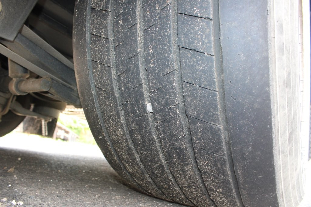 Dropside/ Flatbed semi-trailer FAYMONVILLE MAX TRAILER MAX 200, ZVEDACÍ, ŘÍZENÁ NÁPRAVA: picture 17