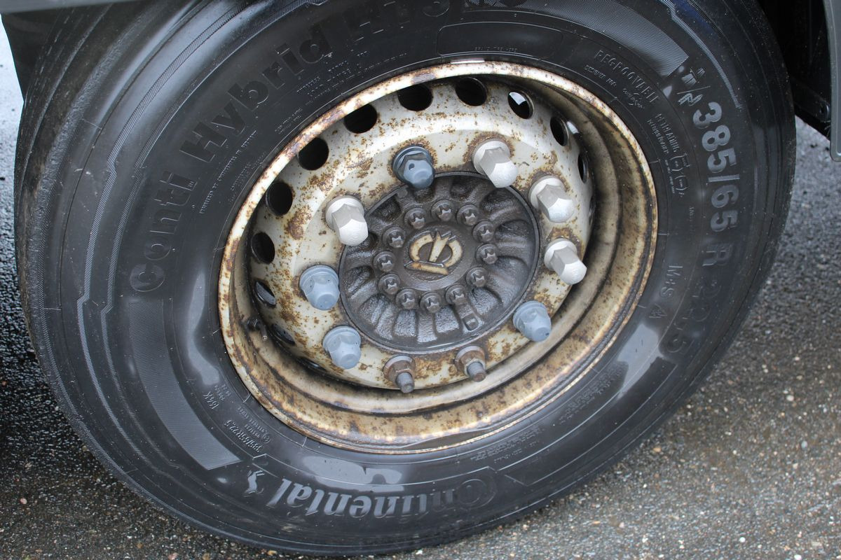 Curtainsider semi-trailer Krone SD PROFI LINER: picture 12