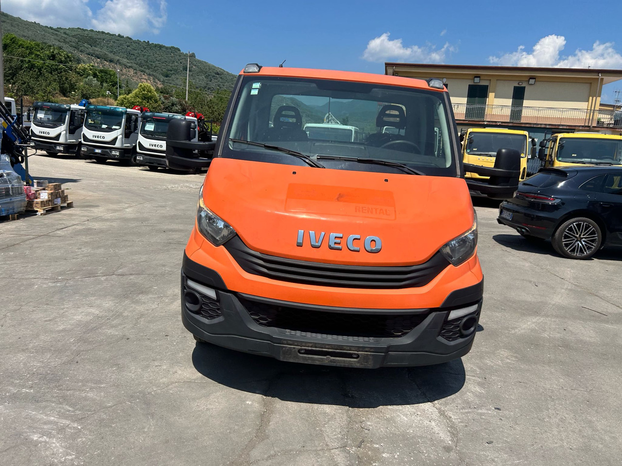 IVECO DAILY 35-140 - Open body delivery van: picture 5 IVECO DAILY 35-140 - Open body delivery van: picture 5