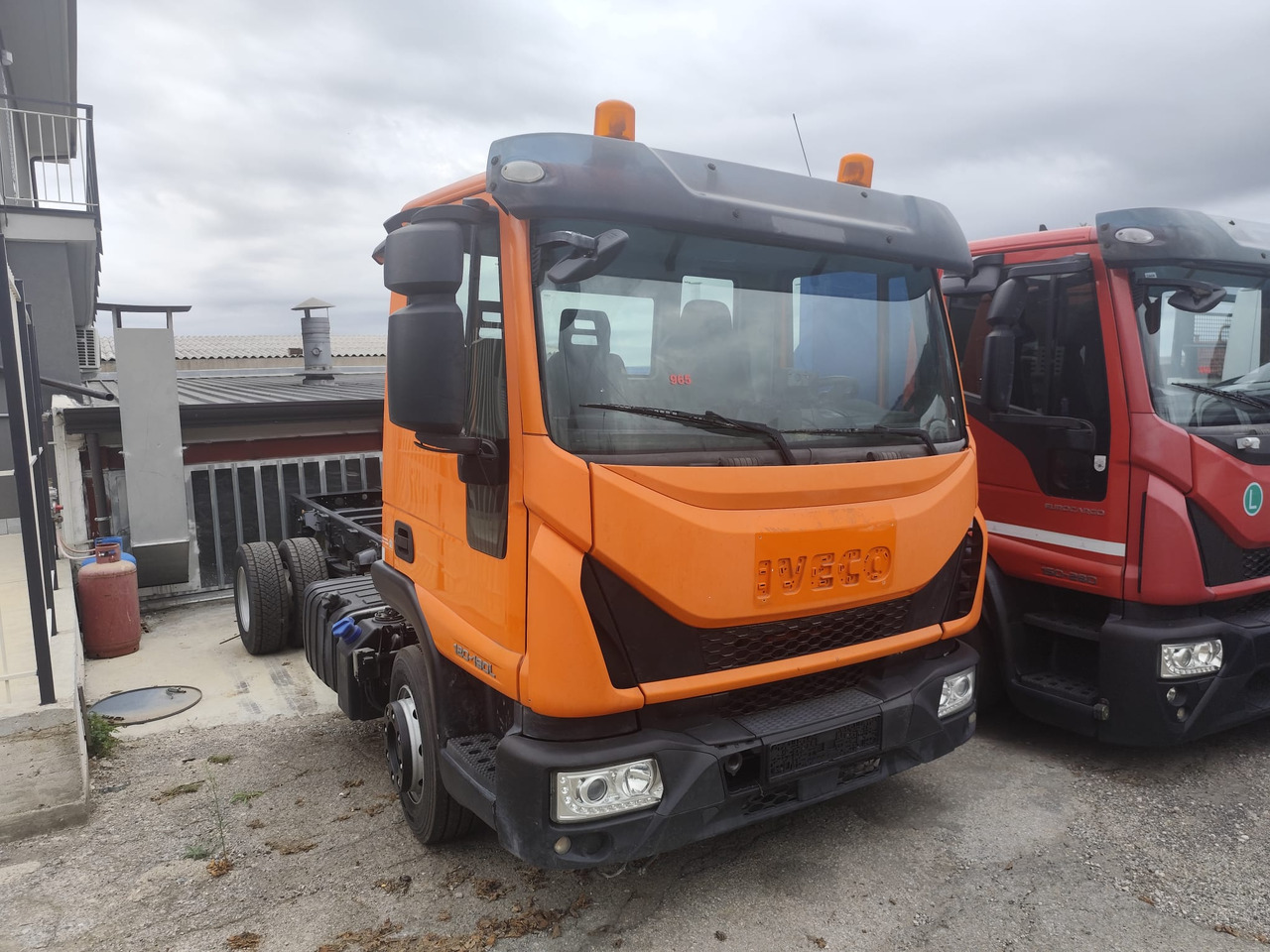 IVECO EUROCARGO 120-190L - Cab chassis truck: picture 1 IVECO EUROCARGO 120-190L - Cab chassis truck: picture 1