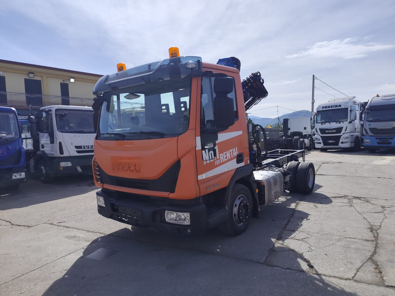 Crane truck IVECO EUROCARGO 120-90L: picture 33