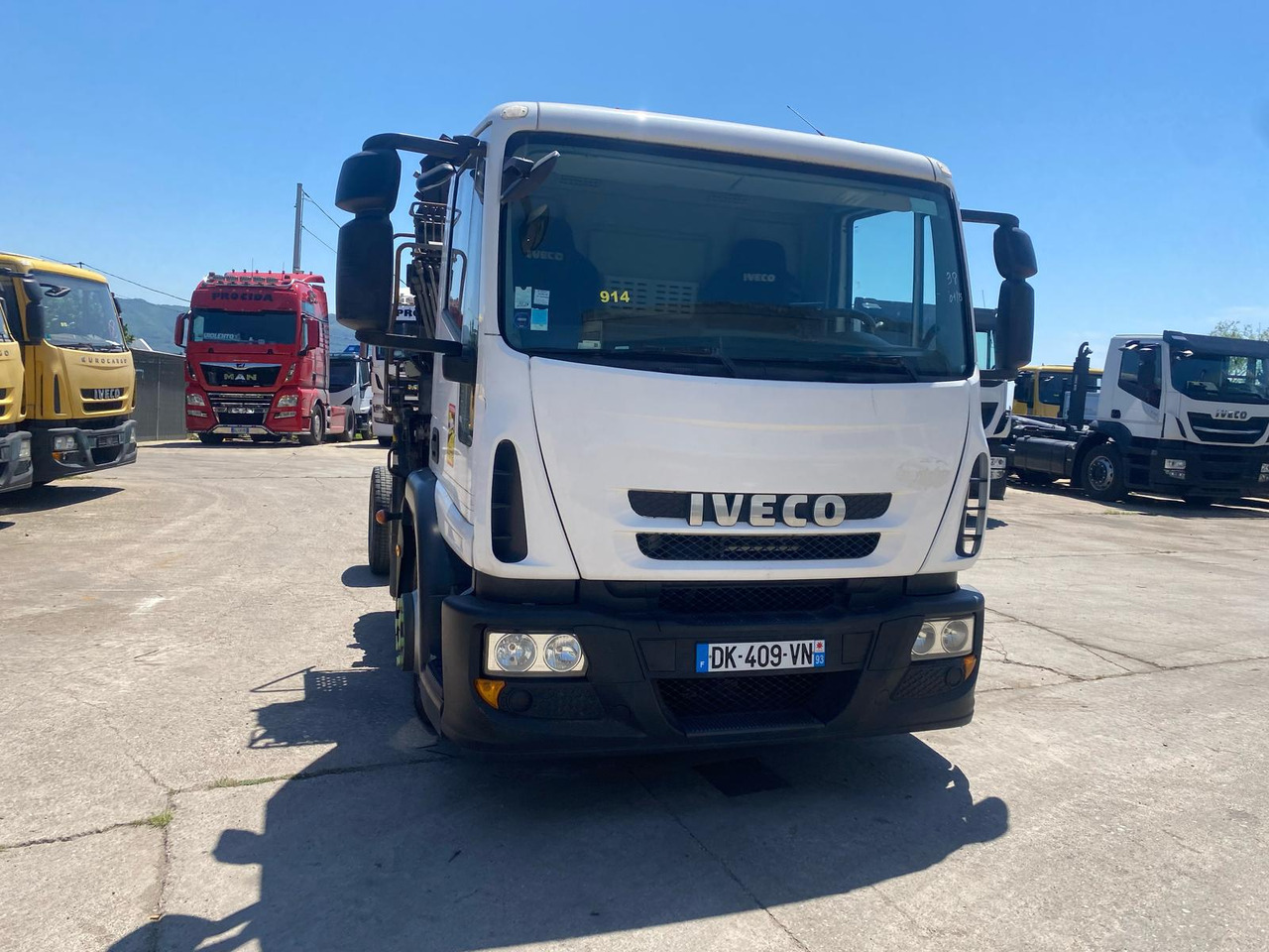 Crane truck IVECO EUROCARGO 120E25: picture 22