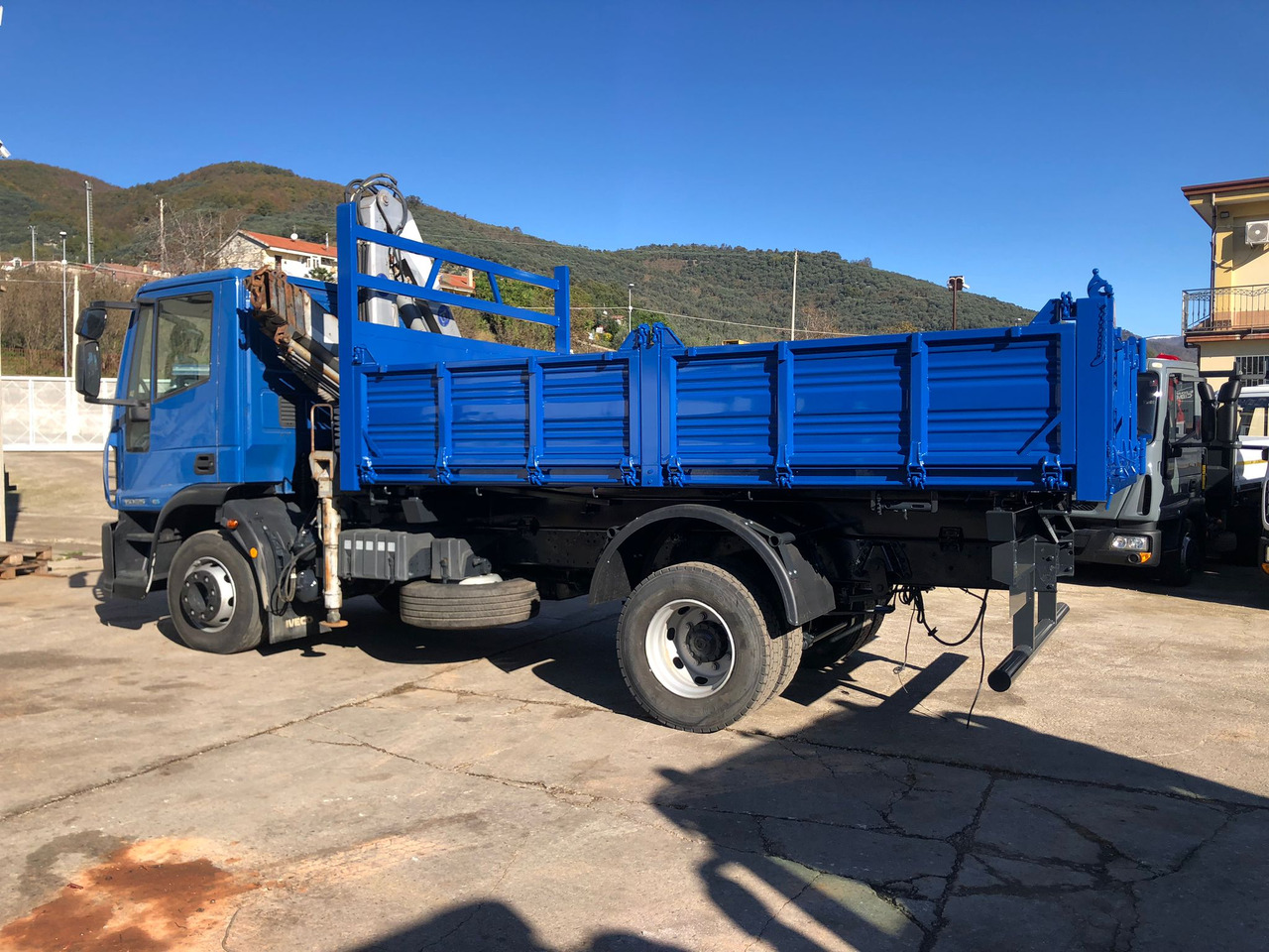 Crane truck, Tipper IVECO EUROCARGO 150E25P: picture 25 Crane truck, Tipper IVECO EUROCARGO 150E25P: picture 25