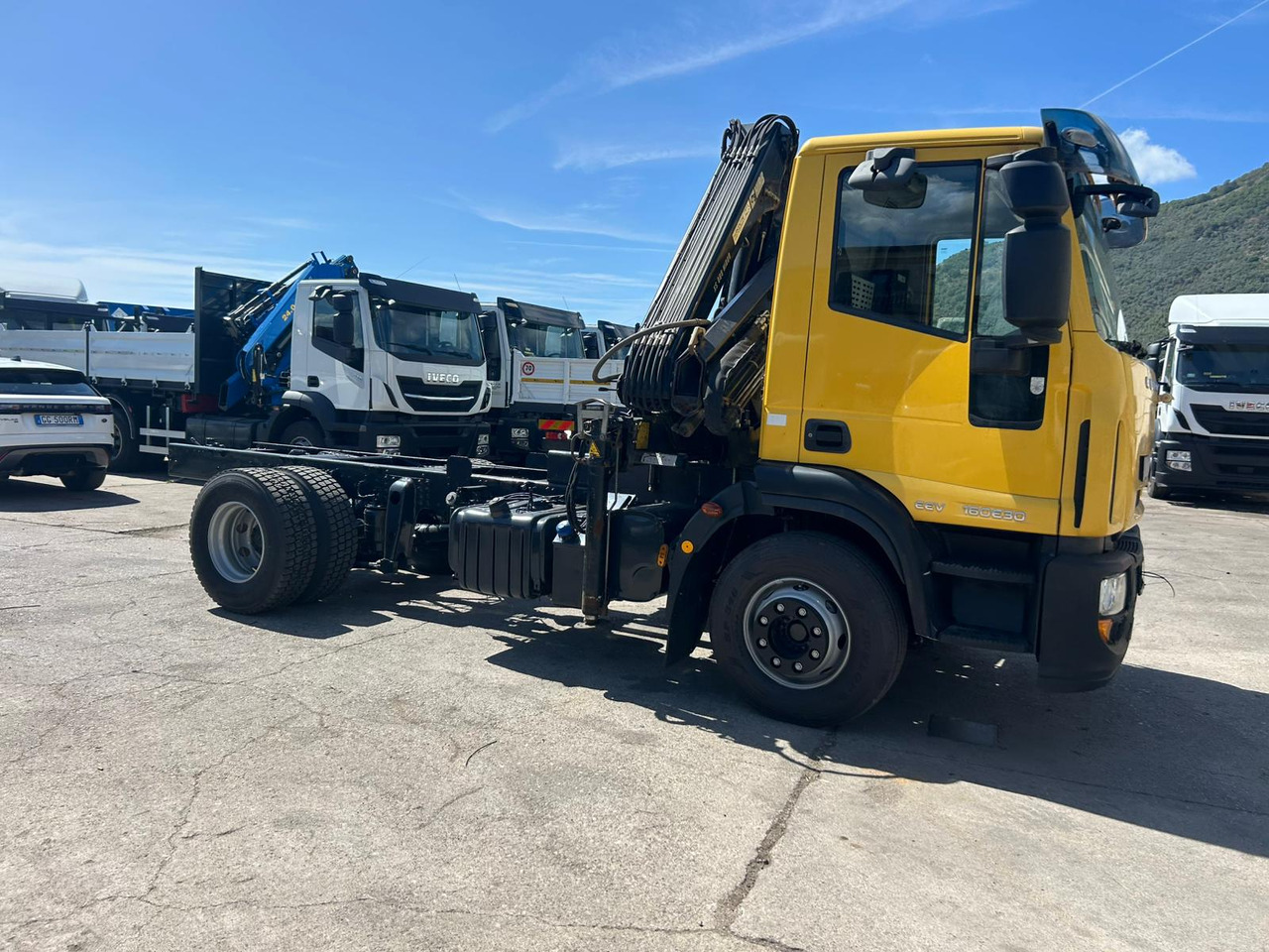 Crane truck IVECO EUROCARGO 160E30: picture 12