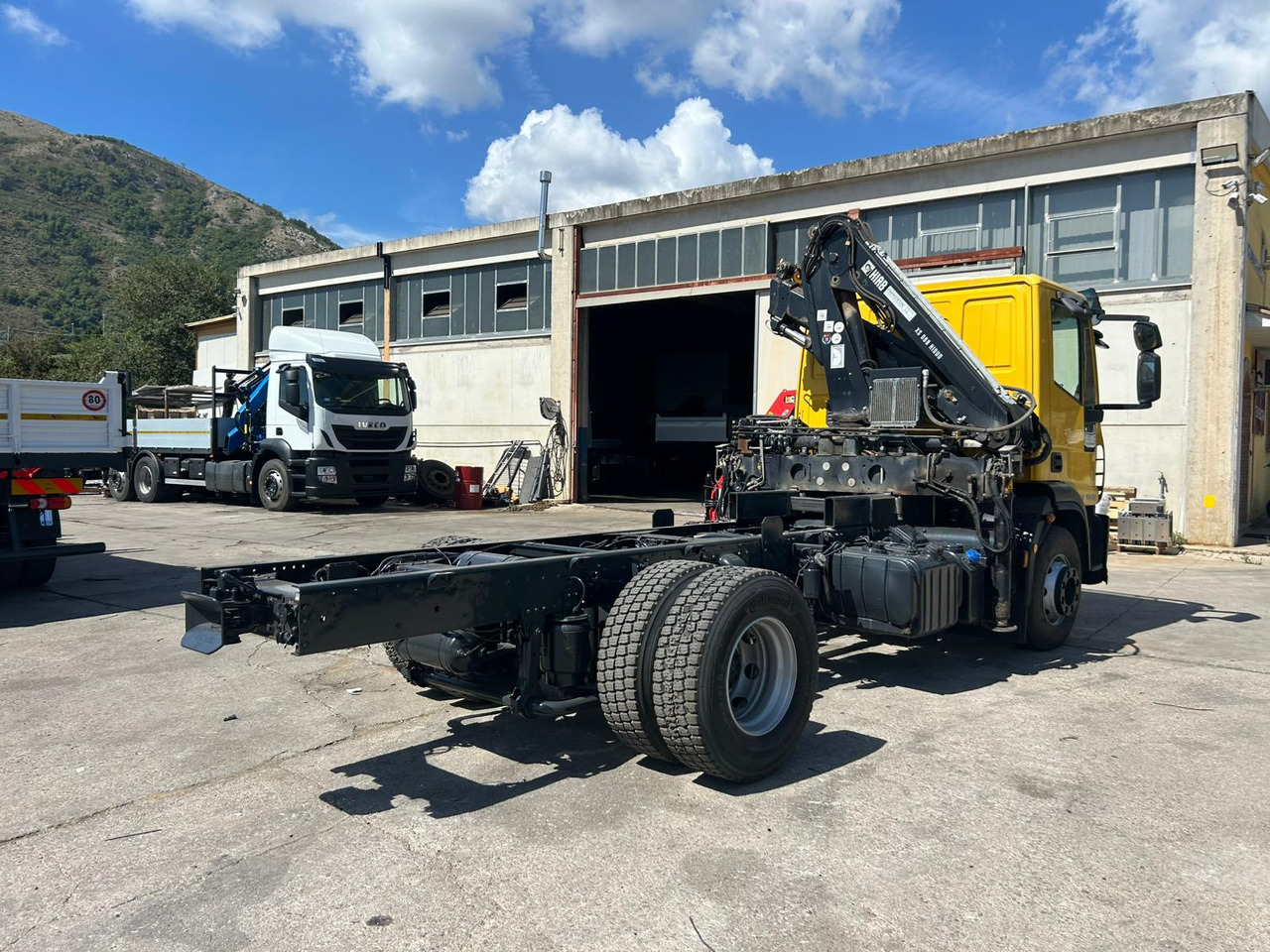 Crane truck IVECO EUROCARGO 160E30: picture 14
