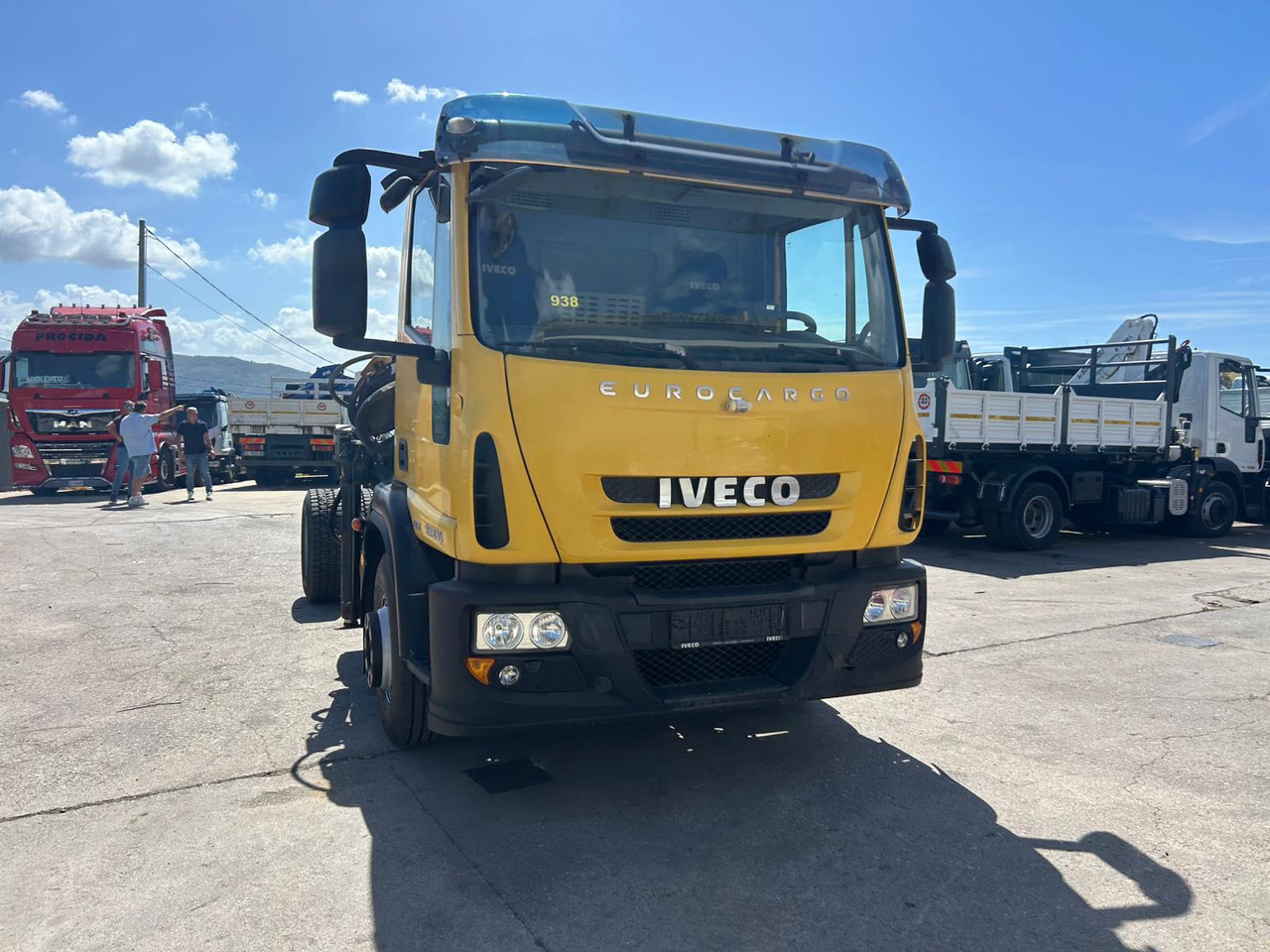 Crane truck IVECO EUROCARGO 160E30: picture 9