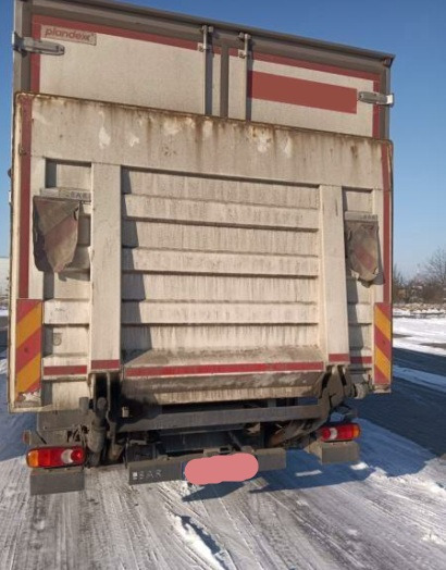IVECO EUROCARGO 180-250 - Cab chassis truck, Crane truck: picture 4 IVECO EUROCARGO 180-250 - Cab chassis truck, Crane truck: picture 4