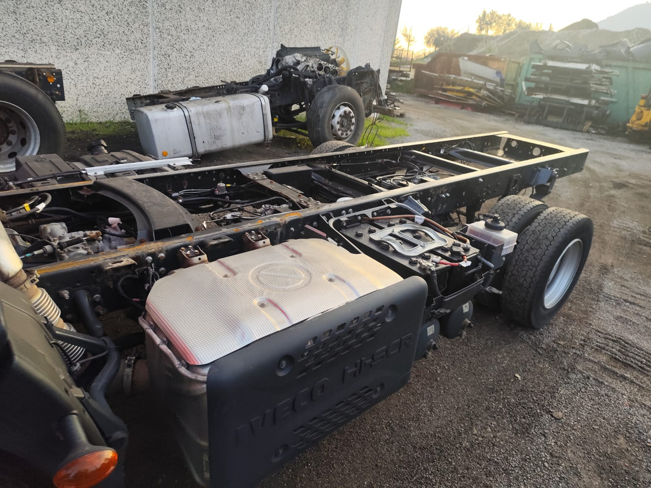 IVECO EUROCARGO 80-190 - Cab chassis truck: picture 3 IVECO EUROCARGO 80-190 - Cab chassis truck: picture 3