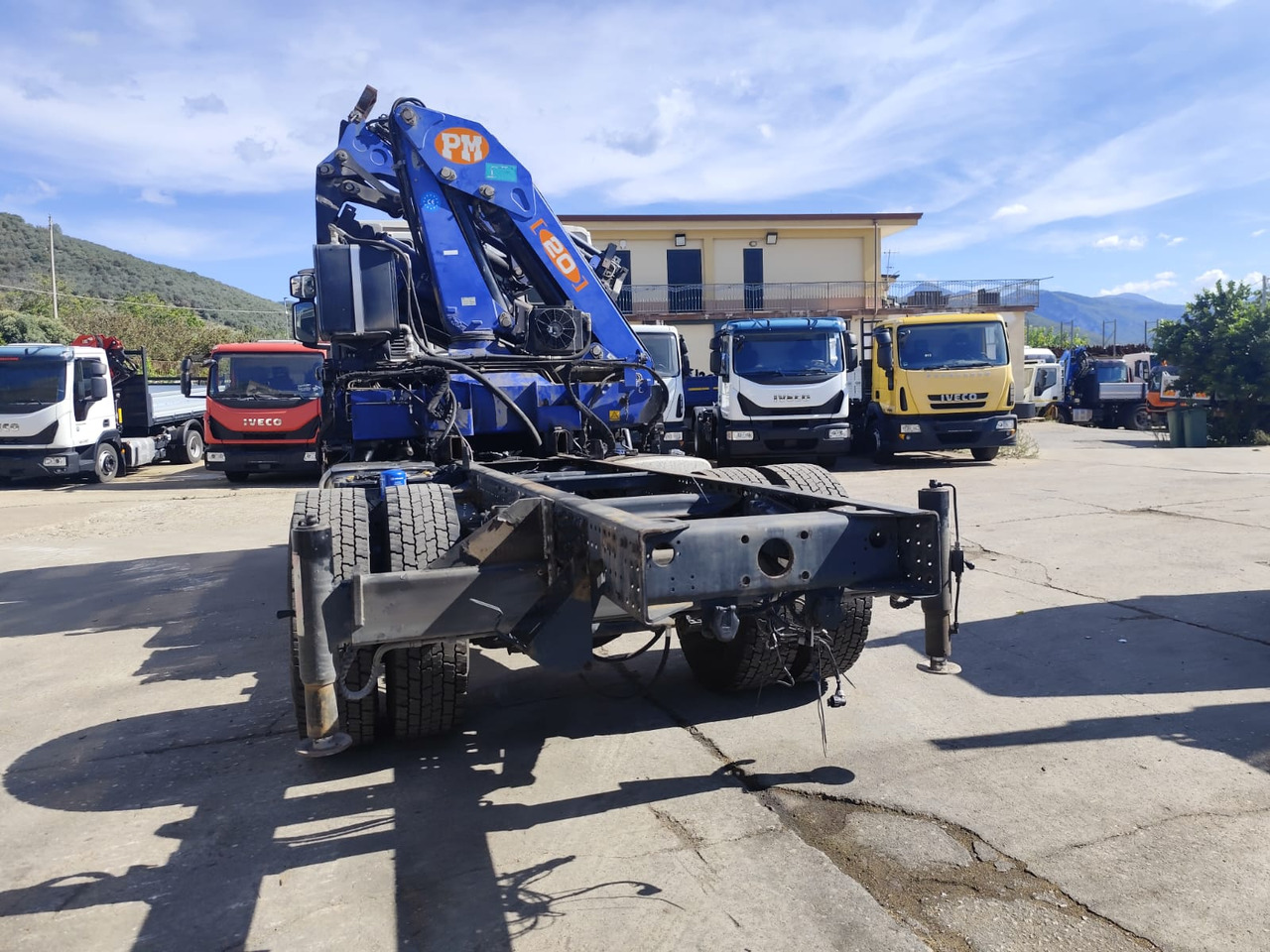 IVECO STRALIS 190S31 - Crane truck: picture 5 IVECO STRALIS 190S31 - Crane truck: picture 5
