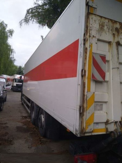 IVECO STRALIS AD 260S31 XP - Cab chassis truck: picture 3 IVECO STRALIS AD 260S31 XP - Cab chassis truck: picture 3