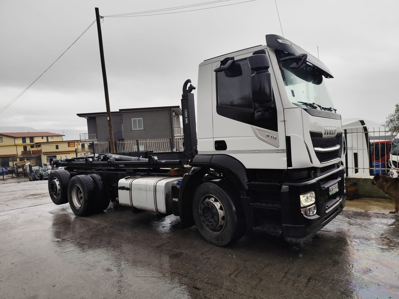 IVECO STRALIS AD 260S31 XP - Hook lift truck: picture 1 IVECO STRALIS AD 260S31 XP - Hook lift truck: picture 1