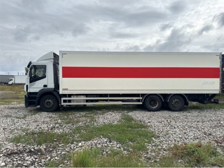 IVECO STRALIS AD 260S31 XP - Cab chassis truck: picture 2 IVECO STRALIS AD 260S31 XP - Cab chassis truck: picture 2