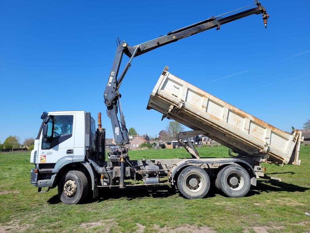 Crane truck, Tipper IVECO TRAKKER 260T36: picture 10 Crane truck, Tipper IVECO TRAKKER 260T36: picture 10