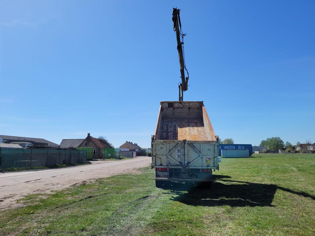 Crane truck, Tipper IVECO TRAKKER 260T36: picture 6 Crane truck, Tipper IVECO TRAKKER 260T36: picture 6