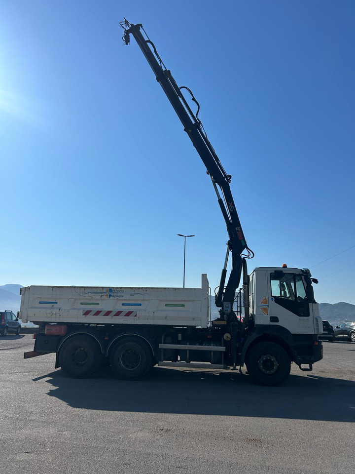 IVECO TRAKKER 260T36 - Crane truck, Tipper: picture 2 IVECO TRAKKER 260T36 - Crane truck, Tipper: picture 2