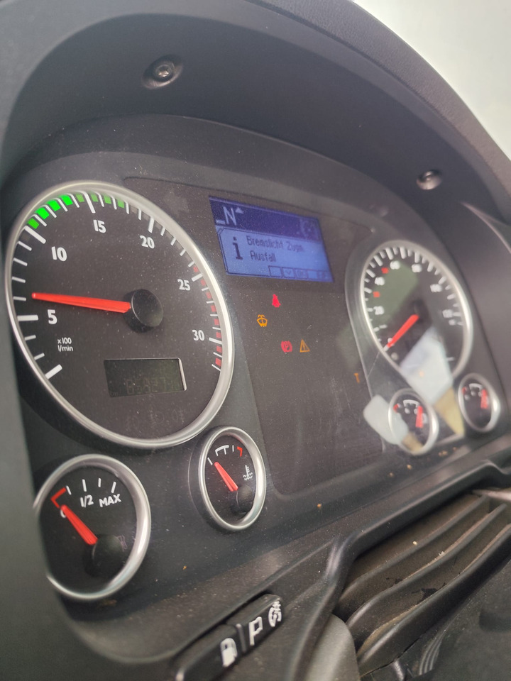 MAN TGX 26.440 leasing MAN TGX 26.440: picture 14 MAN TGX 26.440 leasing MAN TGX 26.440: picture 14